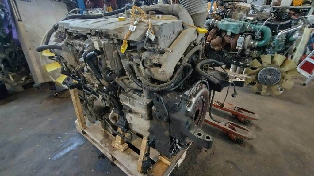 MAN D 2676 LF51 complete engine - Motor for Lastbil: billede 2 MAN D 2676 LF51 complete engine - Motor for Lastbil: billede 2