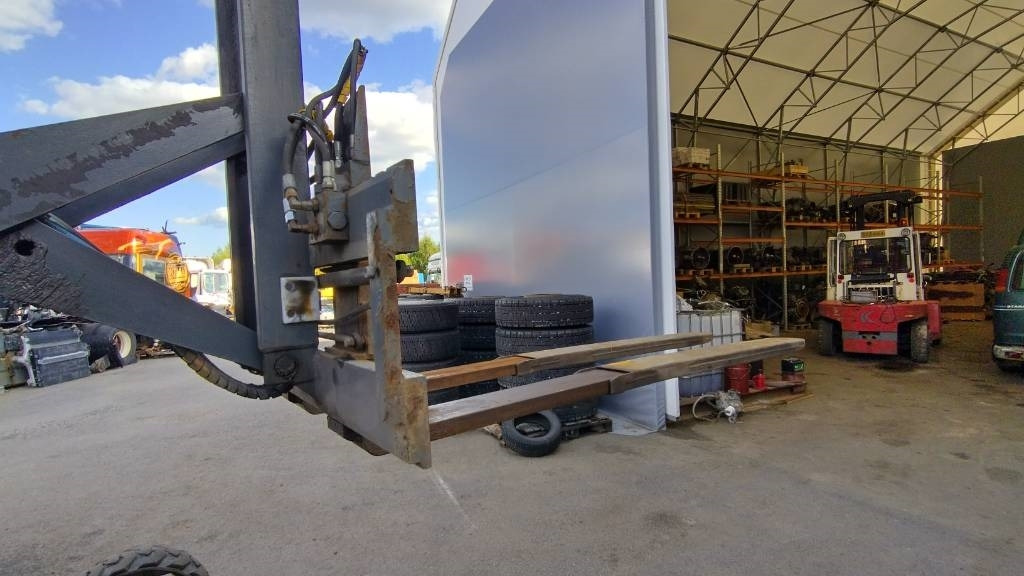 Moffett M4 25.4 ajoneuvotrukki - Medbringertruck: billede 3 Moffett M4 25.4 ajoneuvotrukki - Medbringertruck: billede 3