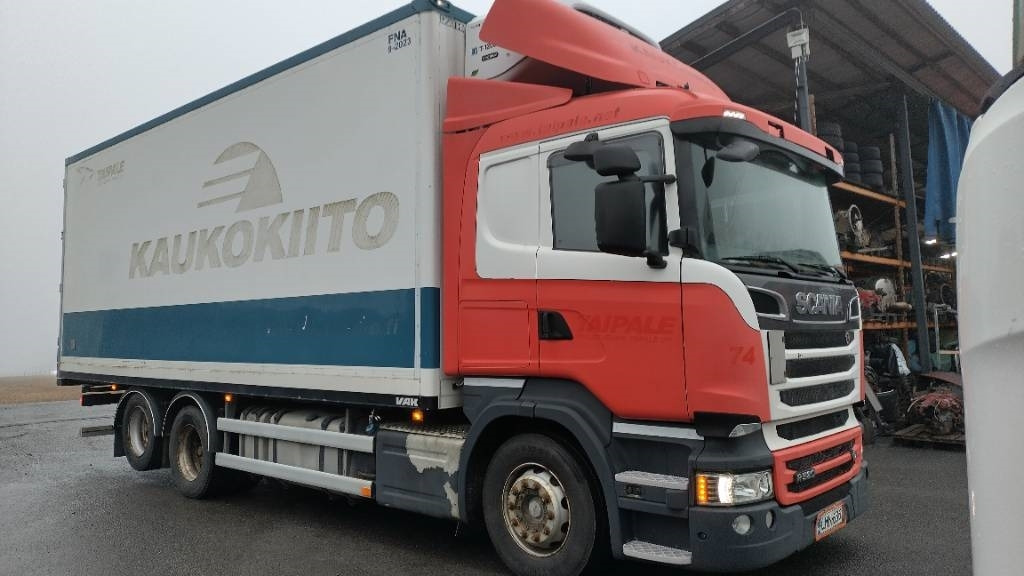 Scania R520 6x2 kokosivuauk kori, thermoking kone - Kølevogn lastbil: billede 2 Scania R520 6x2 kokosivuauk kori, thermoking kone - Kølevogn lastbil: billede 2