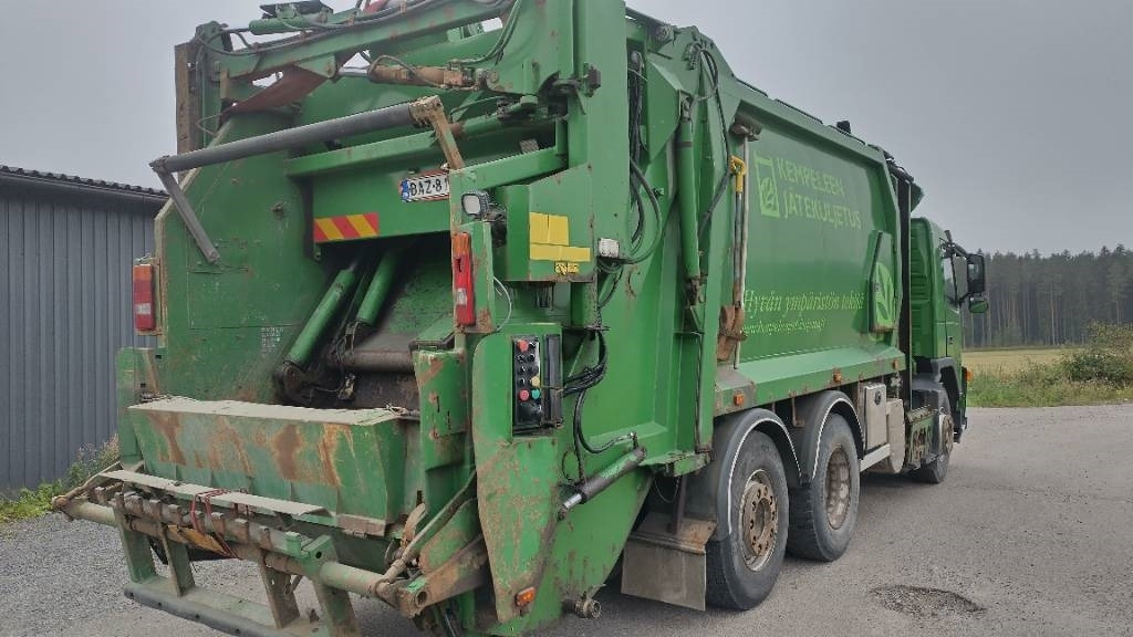 Volvo FM9 6x2 pakkaaja +nostin +etukippo - Affaldsmaskine: billede 2 Volvo FM9 6x2 pakkaaja +nostin +etukippo - Affaldsmaskine: billede 2
