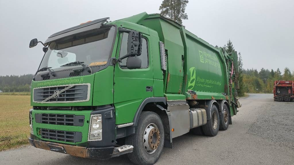 Volvo FM9 6x2 pakkaaja +nostin +etukippo - Affaldsmaskine: billede 1 Volvo FM9 6x2 pakkaaja +nostin +etukippo - Affaldsmaskine: billede 1