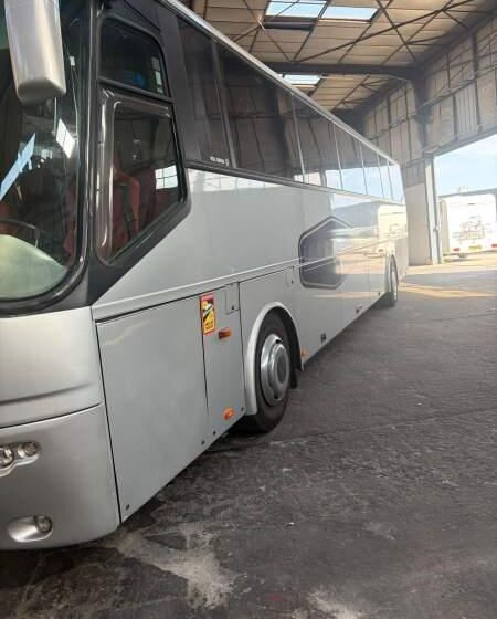 Bova FHD127 FUTURA / SPROWADZONA / WC / MANUAL / EURO 5 - Turistbus: billede 1 Bova FHD127 FUTURA / SPROWADZONA / WC / MANUAL / EURO 5 - Turistbus: billede 1
