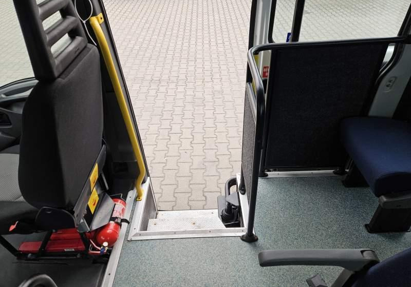 Minibus, Persontransport Iveco A50C17 DAILY / SPROWADZONE / MANUAL / EEV: billede 20