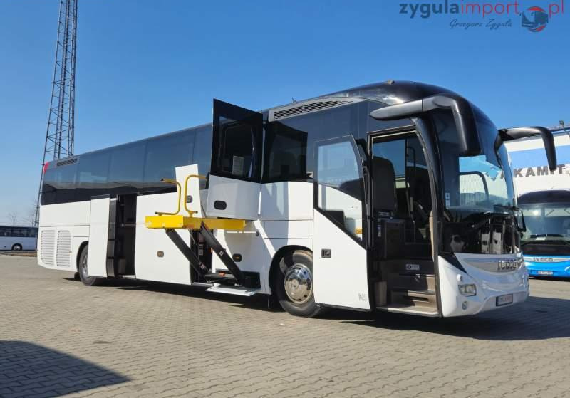 Iveco MAGELYS / SPROWADZONY / WINDA / EURO 6 - Turistbus: billede 1 Iveco MAGELYS / SPROWADZONY / WINDA / EURO 6 - Turistbus: billede 1