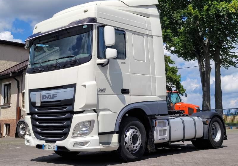 DAF XF510 SPACE CAB / SPROWADZONY / MANUAL / RETARDER - Trækker: billede 1 DAF XF510 SPACE CAB / SPROWADZONY / MANUAL / RETARDER - Trækker: billede 1