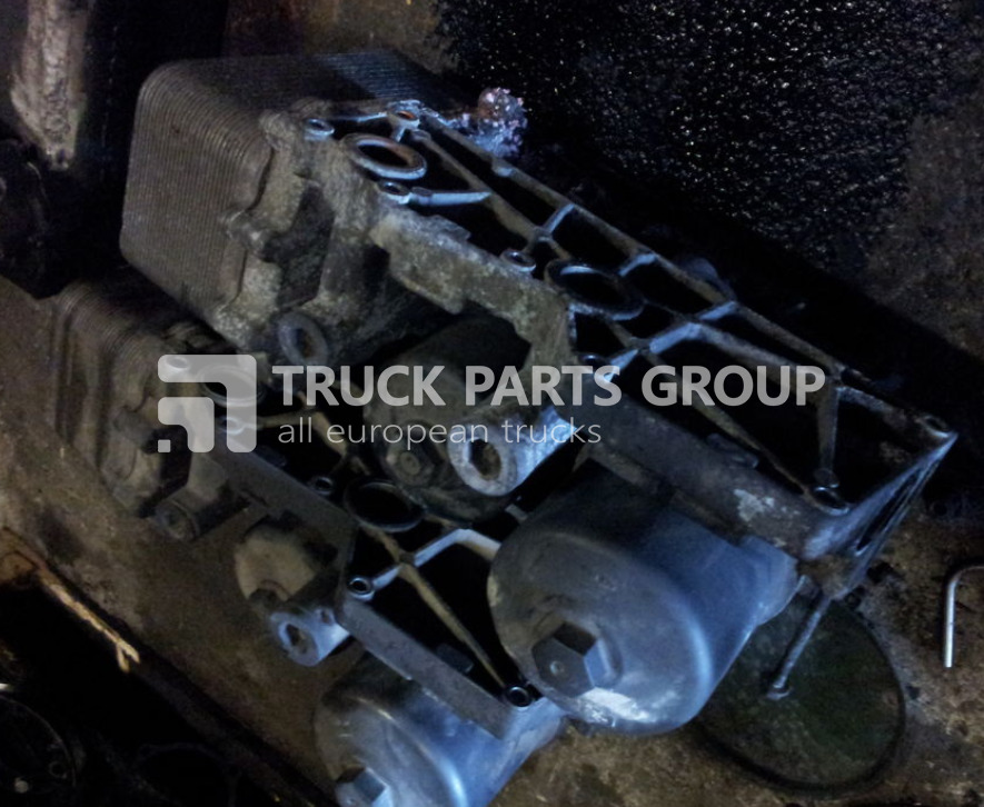 DAF 105XF, EURO4, EURO5 oil cooler module 1853298, 1855627, 1857108, oil cooler - Oliekøler for Lastbil: billede 2 DAF 105XF, EURO4, EURO5 oil cooler module 1853298, 1855627, 1857108, oil cooler - Oliekøler for Lastbil: billede 2