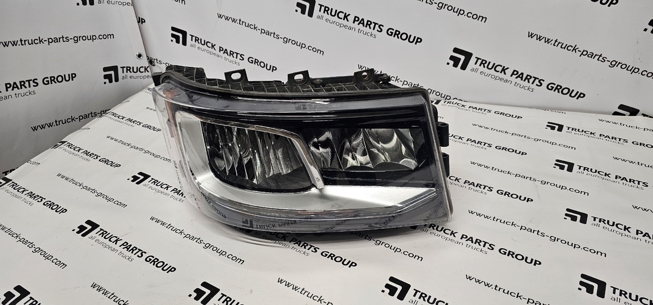 SCANIA Scania headlight S line EURO 6, lamps 2674390, 2379882, 2655848, 2674391, 2379886, 2655849, 2674392, 2674412, 2338121, 2338122, 2338273, 2338275, 2338281, 2338282, 2311420, 2295953, 2529168, 2346372, - Forlygte for Lastbil: billede 2 SCANIA Scania headlight S line EURO 6, lamps 2674390, 2379882, 2655848, 2674391, 2379886, 2655849, 2674392, 2674412, 2338121, 2338122, 2338273, 2338275, 2338281, 2338282, 2311420, 2295953, 2529168, 2346372, - Forlygte for Lastbil: billede 2