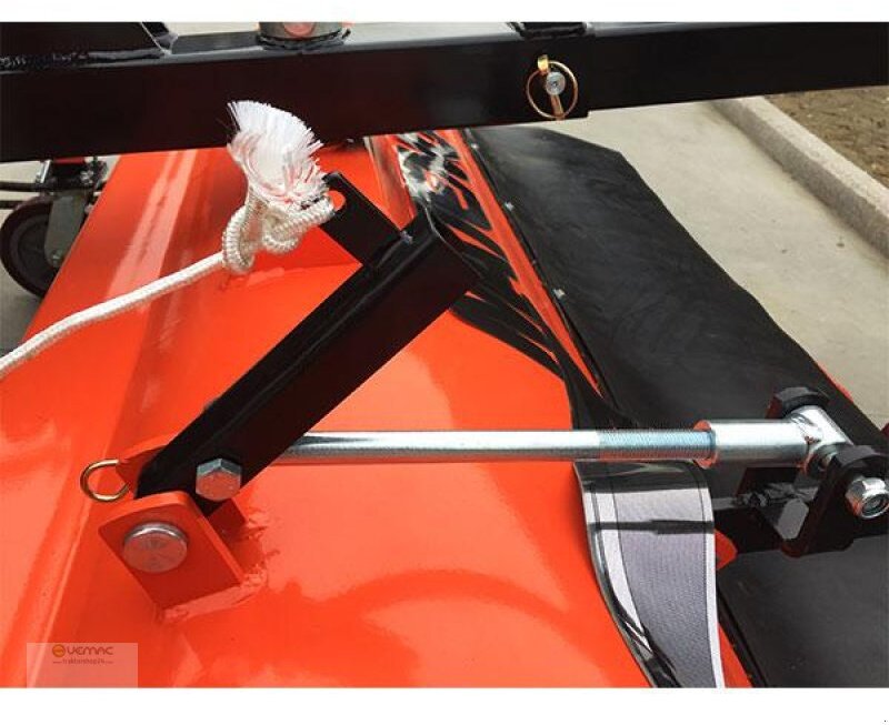 Vemac Kehrmaschine 160cm Kehrbürste Bürste Traktor Radlader Stapler NEU - Børste til fejemaskiner: billede 3 Vemac Kehrmaschine 160cm Kehrbürste Bürste Traktor Radlader Stapler NEU - Børste til fejemaskiner: billede 3