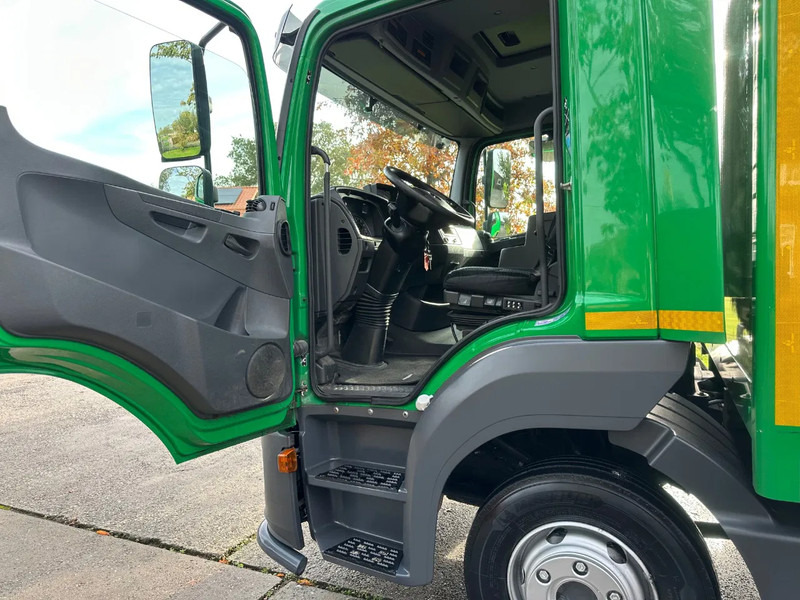 Mercedes-Benz Atego 1018 / NL TRUCK / LOW KM / AIRCO / EURO 6 / BOX+LIFT+SIDE DOOR / 10T / AUTOMATIC - Lastbil varevogn: billede 4 Mercedes-Benz Atego 1018 / NL TRUCK / LOW KM / AIRCO / EURO 6 / BOX+LIFT+SIDE DOOR / 10T / AUTOMATIC - Lastbil varevogn: billede 4