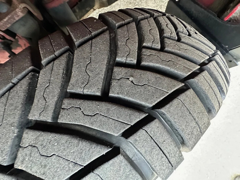 Iveco Daily 40C13 / BE COMBI 12T WITH VELDHUIZEN P31-5A / CREWCAB 7 pers. / NEW APK - Trækker: billede 5 Iveco Daily 40C13 / BE COMBI 12T WITH VELDHUIZEN P31-5A / CREWCAB 7 pers. / NEW APK - Trækker: billede 5