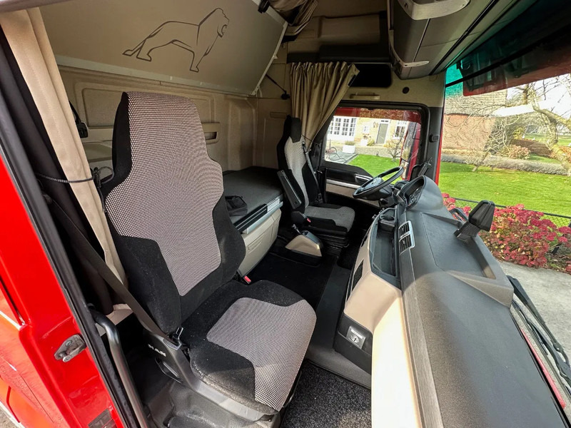 Trækker MAN TGX 18.470 / NL TRUCK / 4X2 / 2020 / DOUBLE TANK / XXL CAB /: billede 16