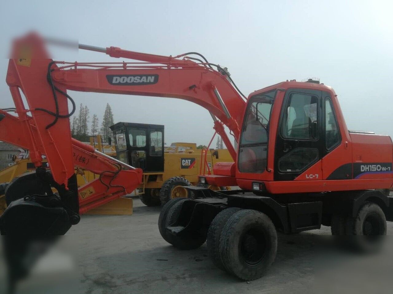 DOOSAN DH150W-7 - Hjulgravemaskine: billede 1 DOOSAN DH150W-7 - Hjulgravemaskine: billede 1