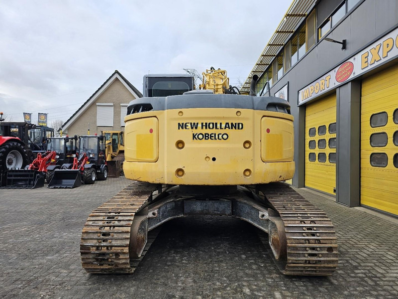 New Holland E235BSR-2 - Bæltegravemaskine: billede 4 New Holland E235BSR-2 - Bæltegravemaskine: billede 4