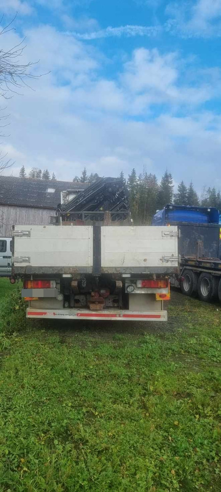 Scania R560 - Lastbil med lad, Lastbil med kran: billede 5 Scania R560 - Lastbil med lad, Lastbil med kran: billede 5