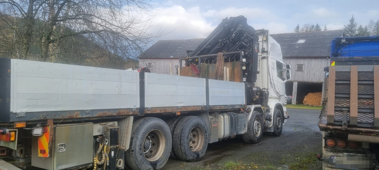 Scania R560 - Lastbil med lad, Lastbil med kran: billede 3 Scania R560 - Lastbil med lad, Lastbil med kran: billede 3