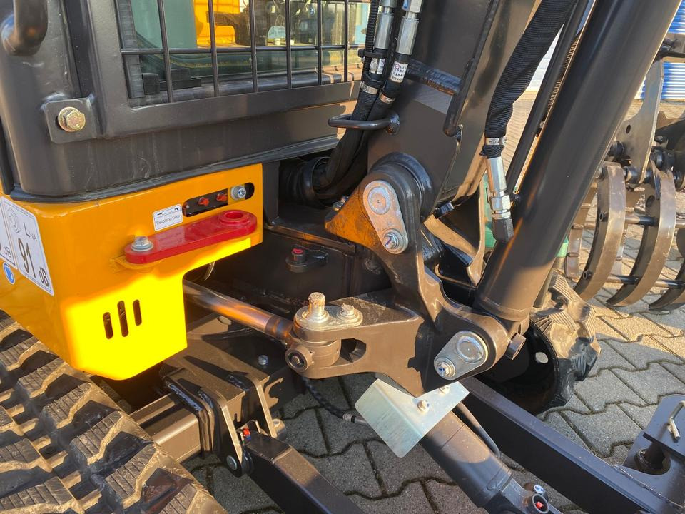 Minigravemaskine Minibagger BK2000NKSR inkl. Zubehörpaket *INKL.19% MWST*BERGER KRAUS*KUBOTA* KLIMA*SCHWENKARM*VERSTELLFAHRWERK*: billede 11 Minigravemaskine Minibagger BK2000NKSR inkl. Zubehörpaket *INKL.19% MWST*BERGER KRAUS*KUBOTA* KLIMA*SCHWENKARM*VERSTELLFAHRWERK*: billede 11