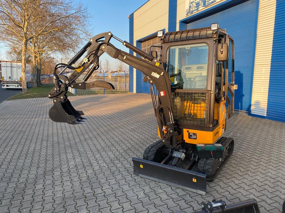 Minigravemaskine Minibagger BK2000NKSR inkl. Zubehörpaket *INKL.19% MWST*BERGER KRAUS*KUBOTA* KLIMA*SCHWENKARM*VERSTELLFAHRWERK*: billede 8 Minigravemaskine Minibagger BK2000NKSR inkl. Zubehörpaket *INKL.19% MWST*BERGER KRAUS*KUBOTA* KLIMA*SCHWENKARM*VERSTELLFAHRWERK*: billede 8