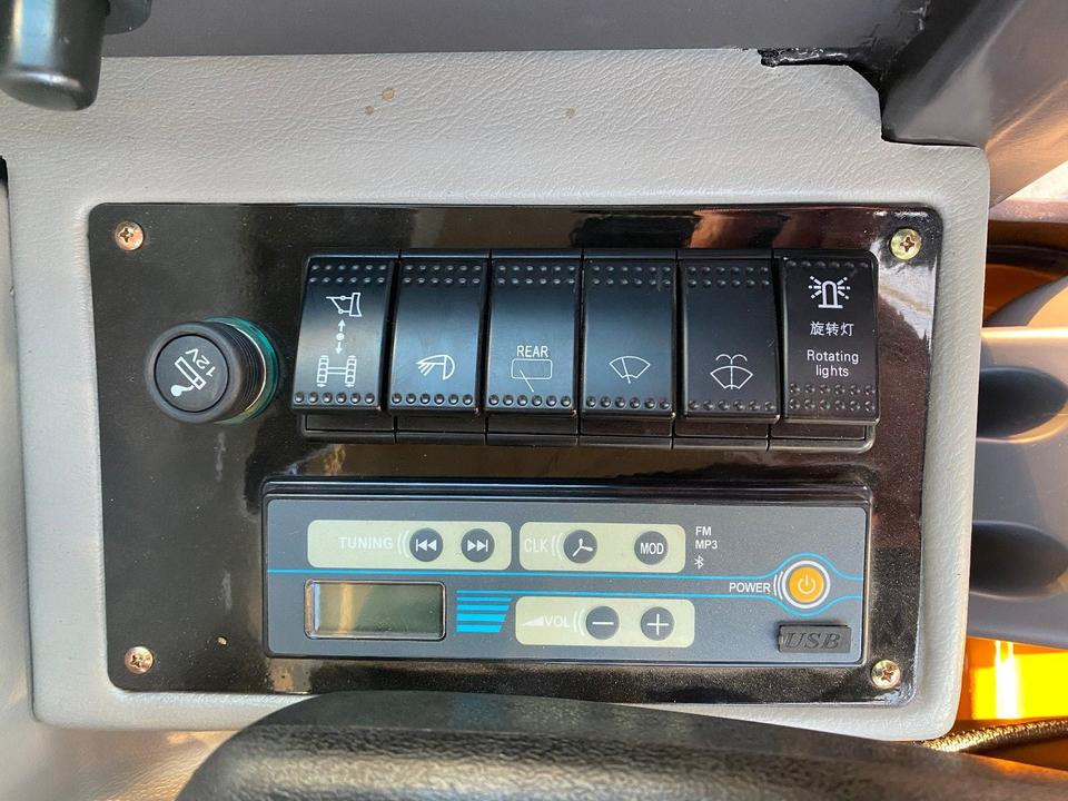 Minigravemaskine Minibagger BK2000NKSR inkl. Zubehörpaket *INKL.19% MWST*BERGER KRAUS*KUBOTA* KLIMA*SCHWENKARM*VERSTELLFAHRWERK*: billede 19 Minigravemaskine Minibagger BK2000NKSR inkl. Zubehörpaket *INKL.19% MWST*BERGER KRAUS*KUBOTA* KLIMA*SCHWENKARM*VERSTELLFAHRWERK*: billede 19