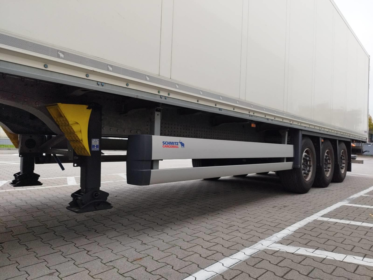Schmitz Cargobull 3 axles xLiftachse - Isotermisk sættevogn: billede 3 Schmitz Cargobull 3 axles xLiftachse - Isotermisk sættevogn: billede 3