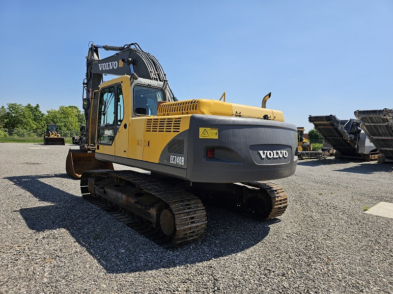 VOLVO EC240BNLC - Bæltegravemaskine: billede 3 VOLVO EC240BNLC - Bæltegravemaskine: billede 3