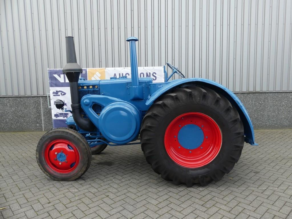 Lanz Bulldog D9515 - Traktor: billede 3 Lanz Bulldog D9515 - Traktor: billede 3
