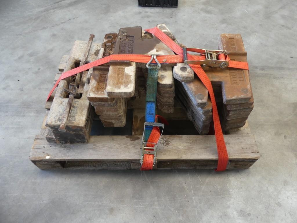 Attelages Lemoine Ex Fiat tractor - Udstyr for Lastbil: billede 5 Attelages Lemoine Ex Fiat tractor - Udstyr for Lastbil: billede 5