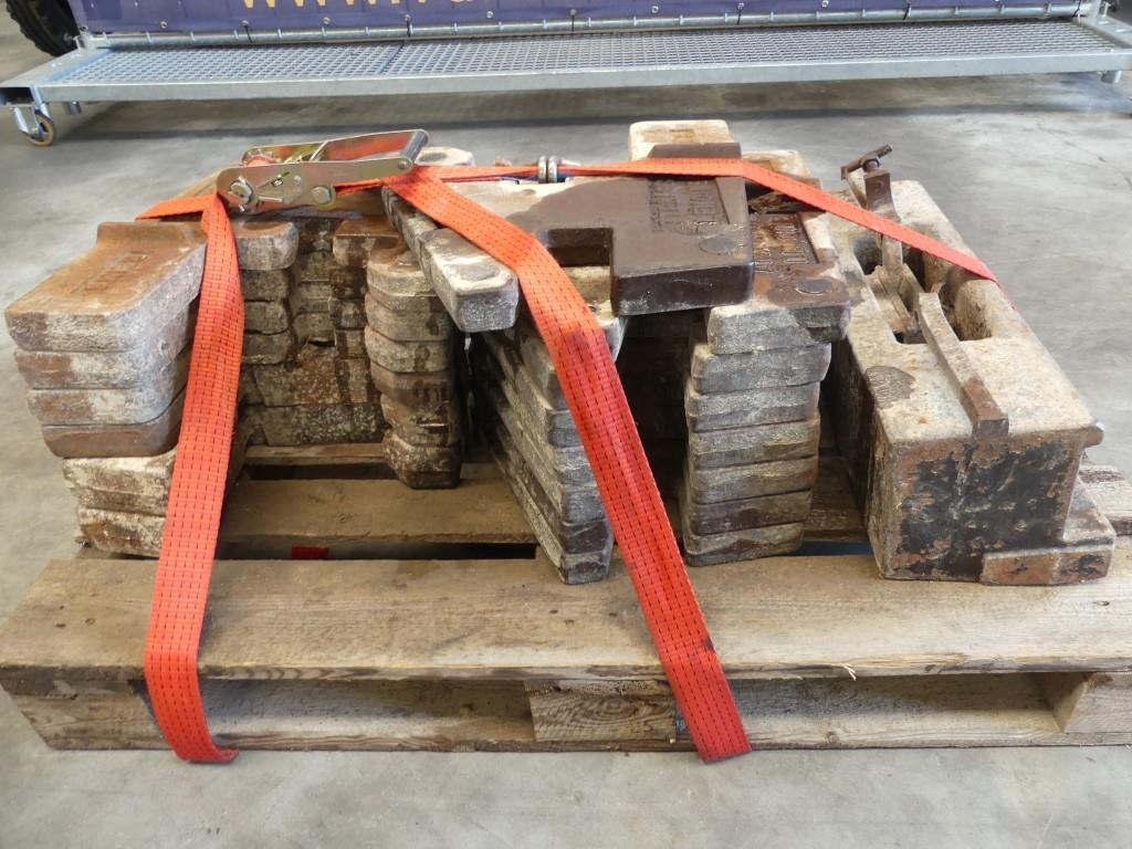 Attelages Lemoine Ex Fiat tractor - Udstyr for Lastbil: billede 2 Attelages Lemoine Ex Fiat tractor - Udstyr for Lastbil: billede 2