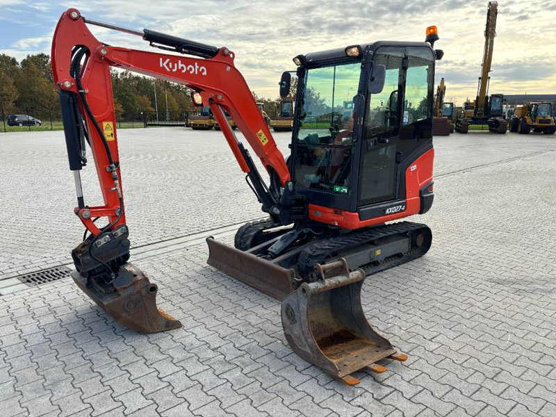 Kubota KX 027-4 - Minigravemaskine: billede 1 Kubota KX 027-4 - Minigravemaskine: billede 1