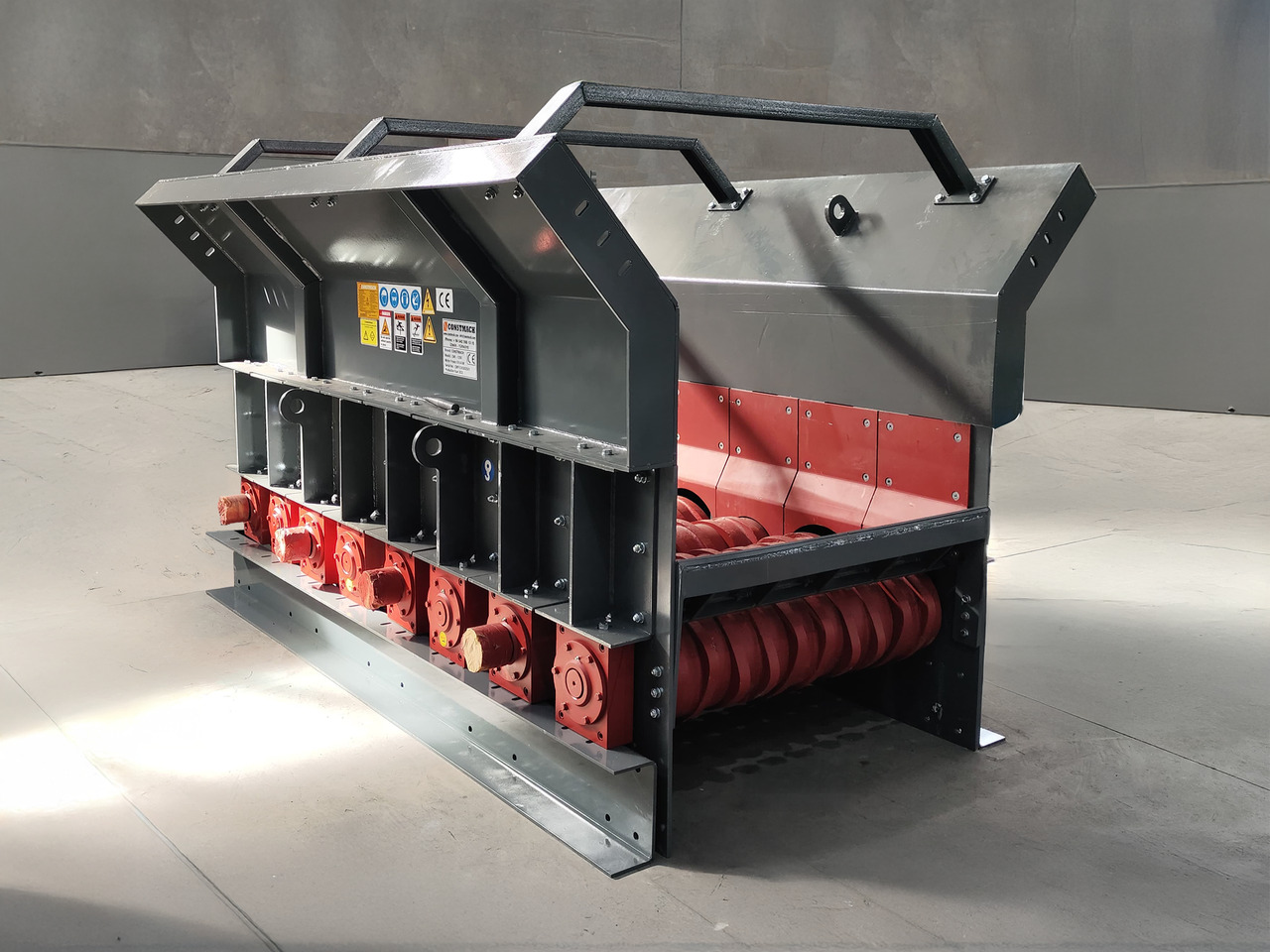 CONSTMACH High-Performance Wobbler Feeder for Continuous Material Flow | Industrial-Grade Feeder System - Maskine til minedrift: billede 1 CONSTMACH High-Performance Wobbler Feeder for Continuous Material Flow | Industrial-Grade Feeder System - Maskine til minedrift: billede 1