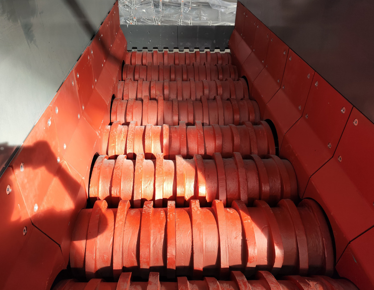 CONSTMACH High-Performance Wobbler Feeder for Continuous Material Flow | Industrial-Grade Feeder System - Maskine til minedrift: billede 2 CONSTMACH High-Performance Wobbler Feeder for Continuous Material Flow | Industrial-Grade Feeder System - Maskine til minedrift: billede 2