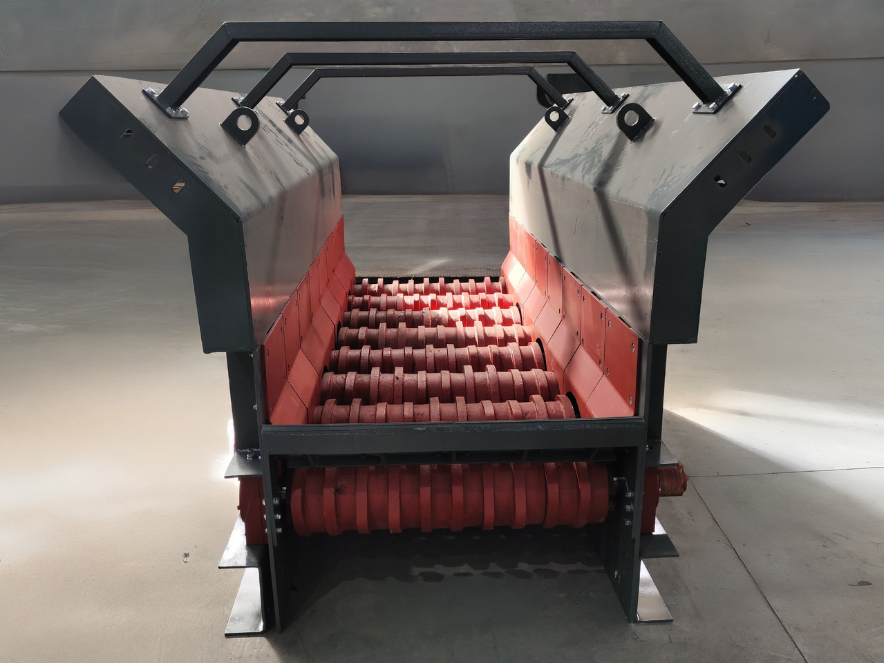 CONSTMACH High-Performance Wobbler Feeder for Continuous Material Flow | Industrial-Grade Feeder System - Maskine til minedrift: billede 3 CONSTMACH High-Performance Wobbler Feeder for Continuous Material Flow | Industrial-Grade Feeder System - Maskine til minedrift: billede 3