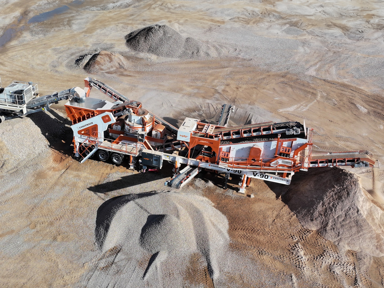 Constmach Concasseur À Impact À Axe Vertical Mobile D'une Capacité De 250 T/H - Mobil knuser: billede 3 Constmach Concasseur À Impact À Axe Vertical Mobile D'une Capacité De 250 T/H - Mobil knuser: billede 3