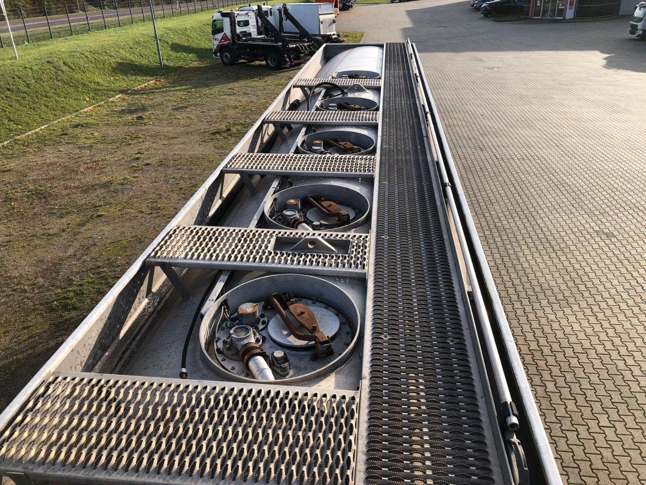 ROHR TAL-A-ZE 4Kammern*ADR*BENZIN*DIESEL*HEIZÖL - Tanksættevogn: billede 5 ROHR TAL-A-ZE 4Kammern*ADR*BENZIN*DIESEL*HEIZÖL - Tanksættevogn: billede 5