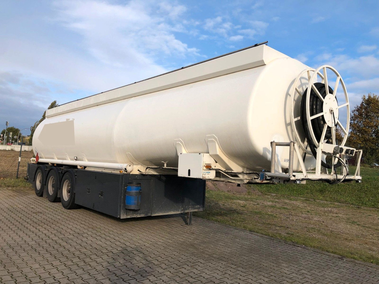 ROHR TAL-A-ZE 4Kammern*ADR*BENZIN*DIESEL*HEIZÖL - Tanksættevogn: billede 1 ROHR TAL-A-ZE 4Kammern*ADR*BENZIN*DIESEL*HEIZÖL - Tanksættevogn: billede 1