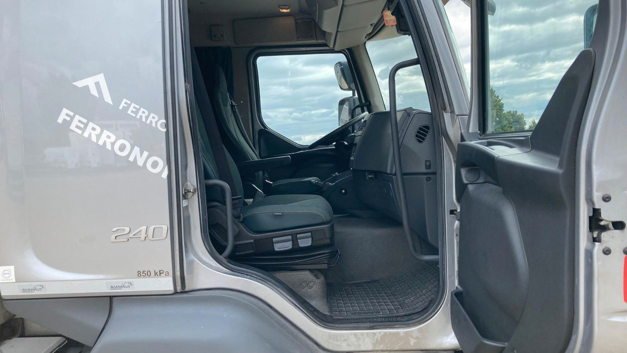 Volvo FL 12.240 Ladebordwand*Klima - Lastbil varevogn: billede 5 Volvo FL 12.240 Ladebordwand*Klima - Lastbil varevogn: billede 5