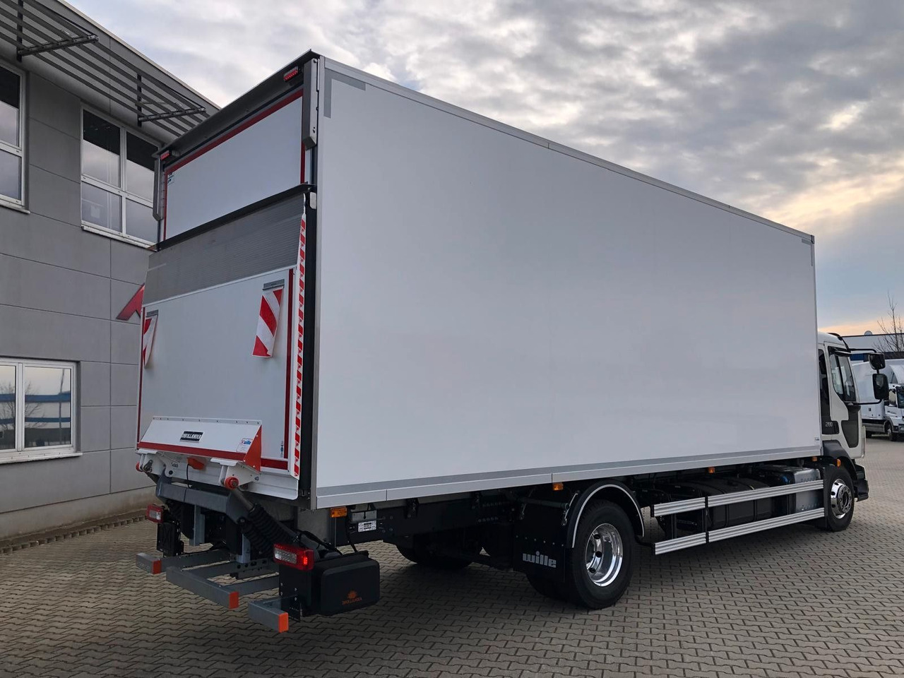 Volvo FL16.280 VollLuft*LBW *Carrier Supra850*a.Miete - Kølevogn lastbil: billede 4 Volvo FL16.280 VollLuft*LBW *Carrier Supra850*a.Miete - Kølevogn lastbil: billede 4