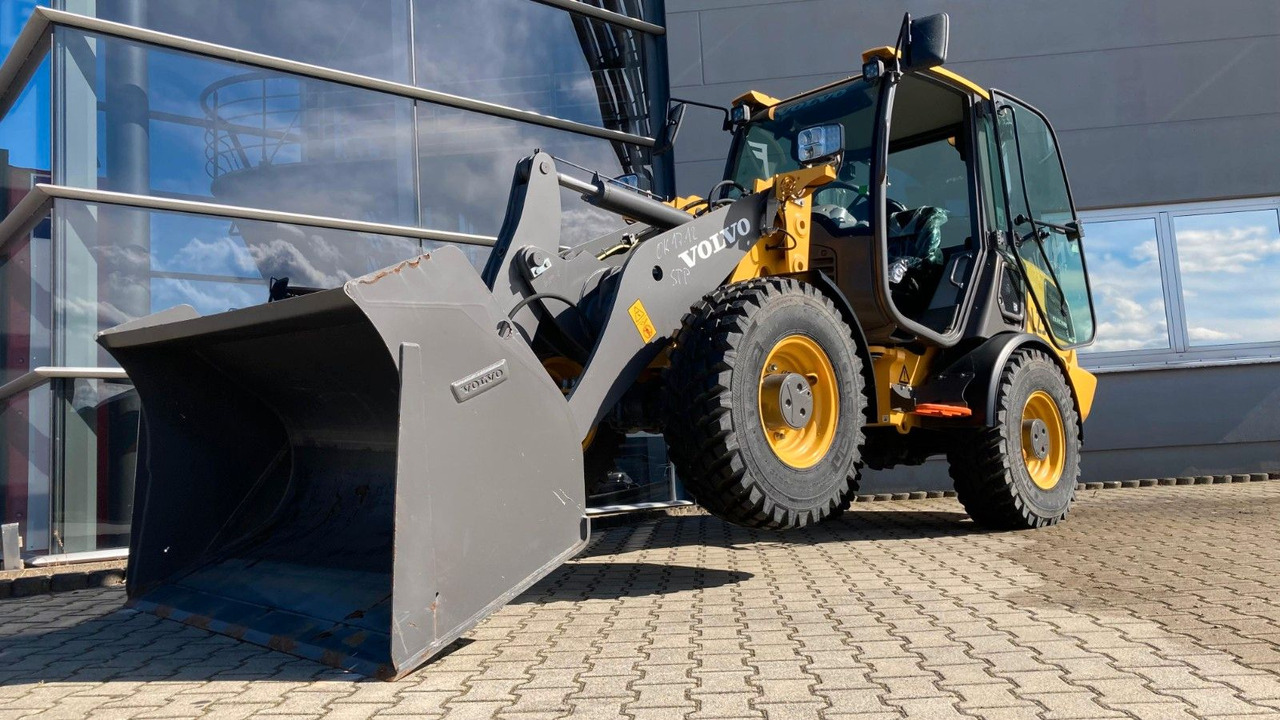Volvo JL25H Electric *Auch Miete Volvo L25 Electric *Auch Miete*Neuzustand+22+14 kW - Gummihjulslæsser: billede 5 Volvo JL25H Electric *Auch Miete Volvo L25 Electric *Auch Miete*Neuzustand+22+14 kW - Gummihjulslæsser: billede 5