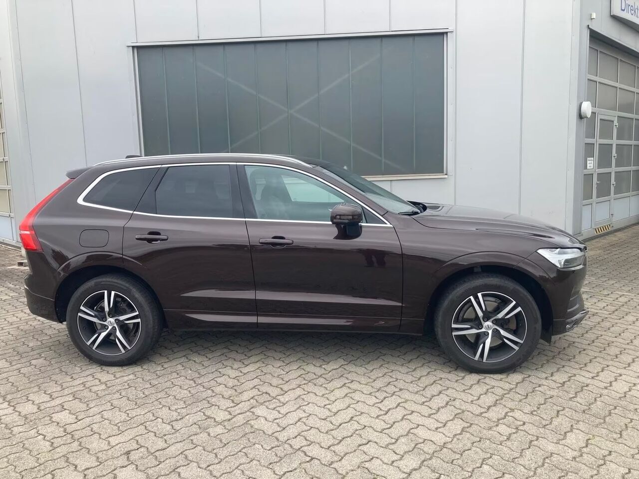Volvo XC 60 B5 Diesel*AWD*Mom. Pro*Standheizung - SUV: billede 2 Volvo XC 60 B5 Diesel*AWD*Mom. Pro*Standheizung - SUV: billede 2