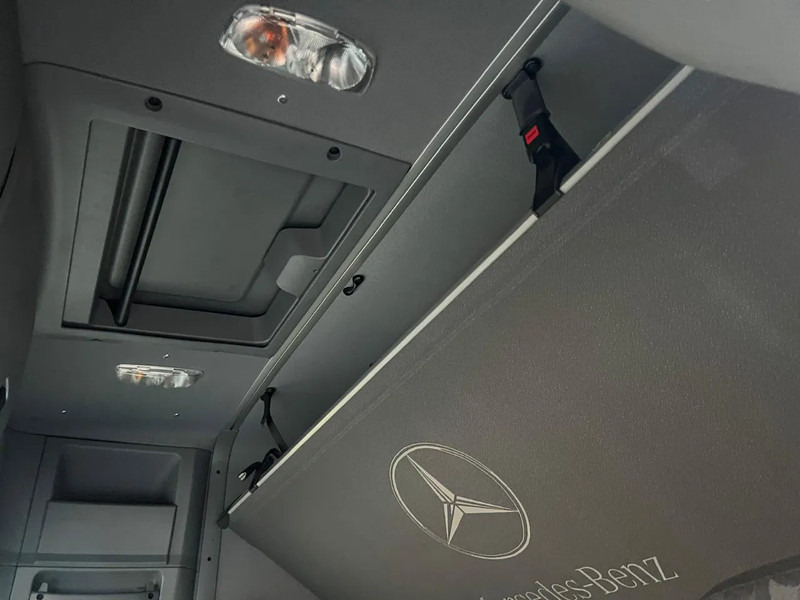 Trækker Mercedes-Benz Actros 4460 SLT 8x8 Actros 4460 8x8 SLT: billede 18