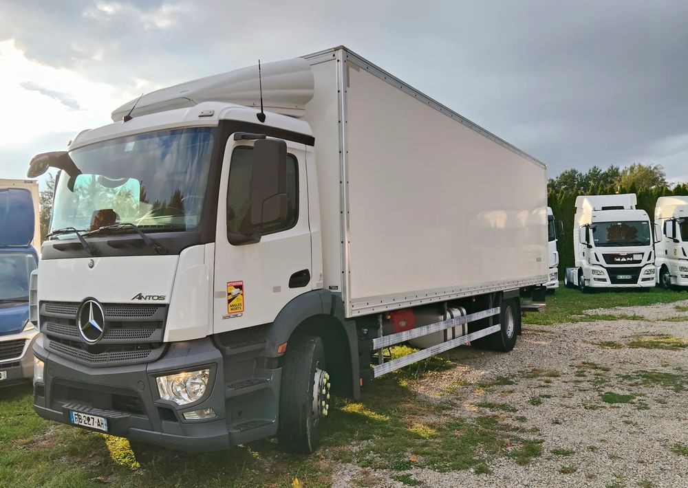 Mercedes-Benz Antos - Kølevogn lastbil: billede 1 Mercedes-Benz Antos - Kølevogn lastbil: billede 1