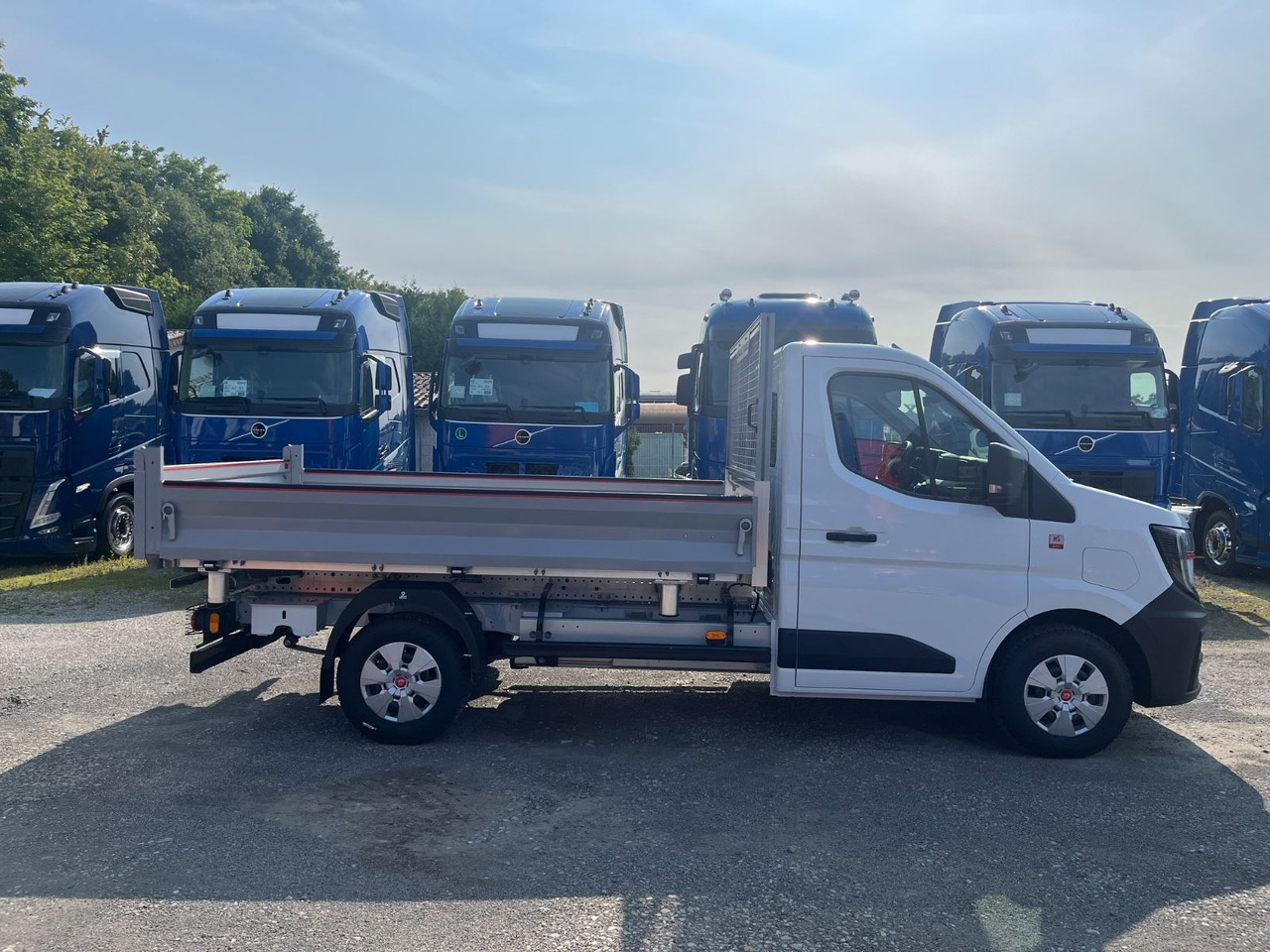 Renault MASTER ELEKTRO DREISEITENKIPPER - Ladbil med tip, El-varebil: billede 3 Renault MASTER ELEKTRO DREISEITENKIPPER - Ladbil med tip, El-varebil: billede 3