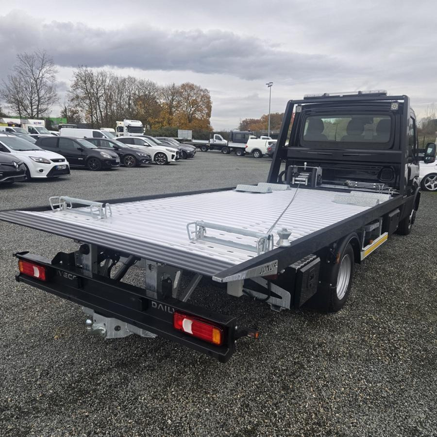 Iveco Daily 35C18 - Bjærgningskøretøj: billede 3 Iveco Daily 35C18 - Bjærgningskøretøj: billede 3