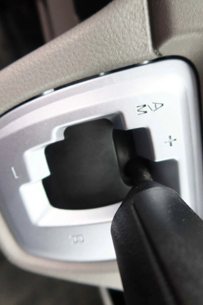 Lastbil varevogn Mitsubishi Canter 7 C 18 Bak + klep 1000KG Euro 6: billede 8