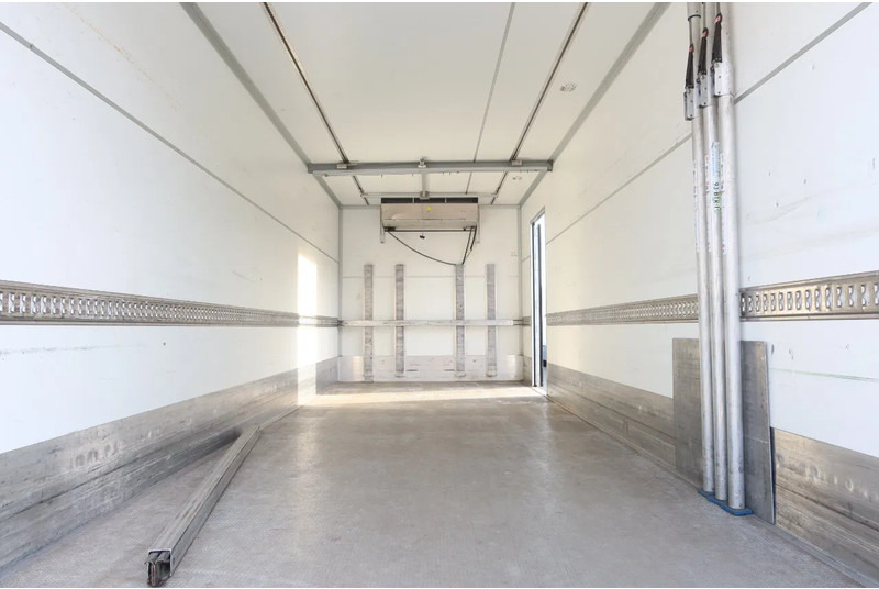 Volvo FE 280 4x2 Carrier Supra 1250 Koel/ Vries+ BAR klep 2000 kg. 2 Stuks in voorraad - Kølevogn lastbil: billede 4 Volvo FE 280 4x2 Carrier Supra 1250 Koel/ Vries+ BAR klep 2000 kg. 2 Stuks in voorraad - Kølevogn lastbil: billede 4