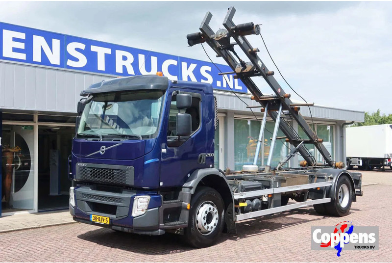 Volvo FE 280 Container / Kabelsysteem H.T.S Kabel, 15 ton, 575 cm 6 Cilinder - Lastbil med wirehejs: billede 1 Volvo FE 280 Container / Kabelsysteem H.T.S Kabel, 15 ton, 575 cm 6 Cilinder - Lastbil med wirehejs: billede 1