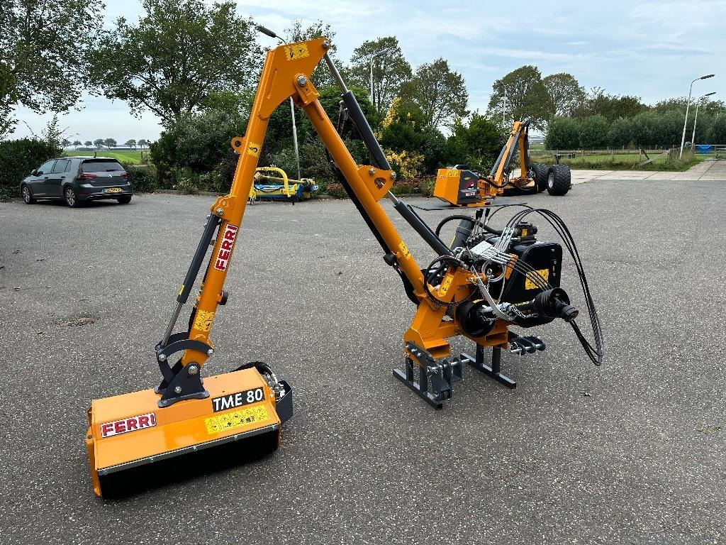 Ferri T320A klepelarm arm klepelmaaier (bj 2024) - Armklipper: billede 1 Ferri T320A klepelarm arm klepelmaaier (bj 2024) - Armklipper: billede 1
