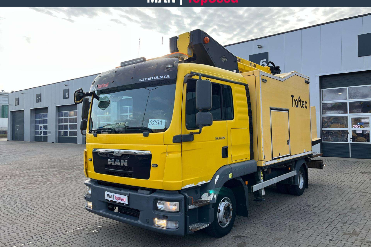 MAN 8.220 4X2 bokštelis(9291) - Lastbil med kran: billede 1 MAN 8.220 4X2 bokštelis(9291) - Lastbil med kran: billede 1
