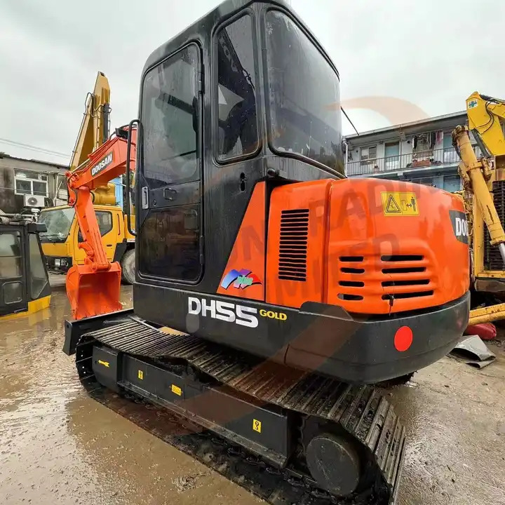 2018 Easy to operate 5 ton dh55 used doosan daewoo 55 crawler excavator dh 55 for sale dh55gold dh55-7 - Gravemaskine: billede 1 2018 Easy to operate 5 ton dh55 used doosan daewoo 55 crawler excavator dh 55 for sale dh55gold dh55-7 - Gravemaskine: billede 1