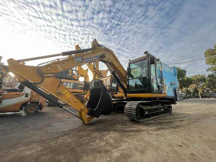 7 Ton Caterpillar Mini Excavator Cat 307c 307d With Rubber Tracks And Hydraulic Blade in Shanghai - Bæltegravemaskine: billede 2 7 Ton Caterpillar Mini Excavator Cat 307c 307d With Rubber Tracks And Hydraulic Blade in Shanghai - Bæltegravemaskine: billede 2