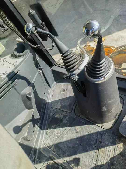 Backhoe loader JCB 3CX 4*4 tlb loader UKmade, used cheap JCB 3CX retro loader and digger - Gravelæssemaskine: billede 3 Backhoe loader JCB 3CX 4*4 tlb loader UKmade, used cheap JCB 3CX retro loader and digger - Gravelæssemaskine: billede 3